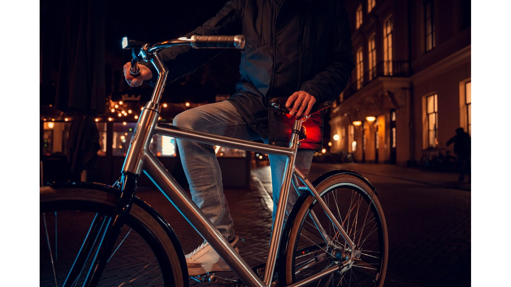 AXA DWN 70/DWN USB Rear Signal Set image 9