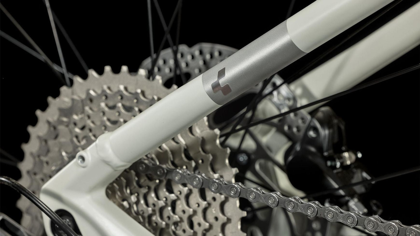 {692869D1-D6E9-4F59-993D-64081D970696}