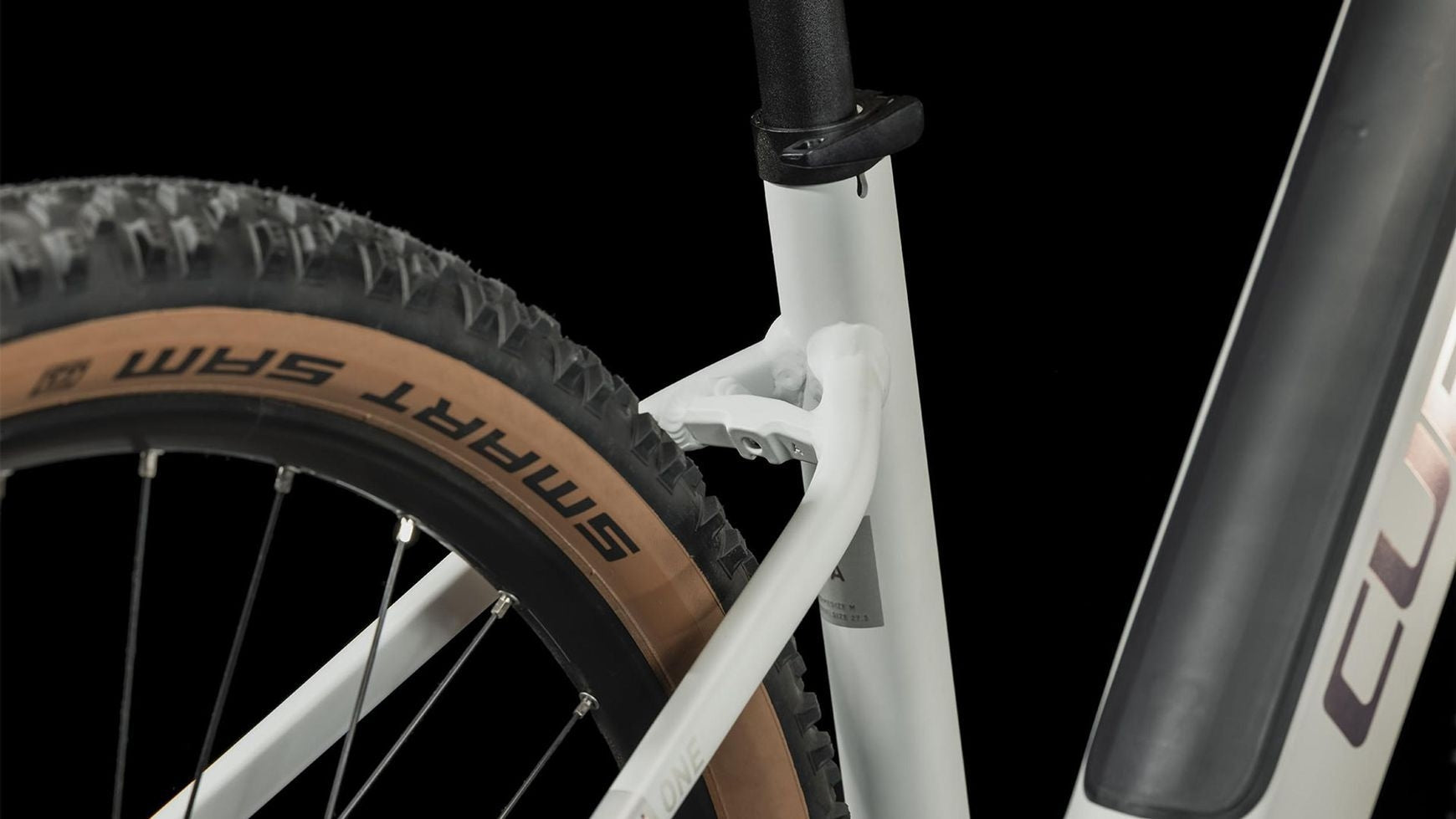 Cube Reaction Hybrid ONE 750 WA image 16