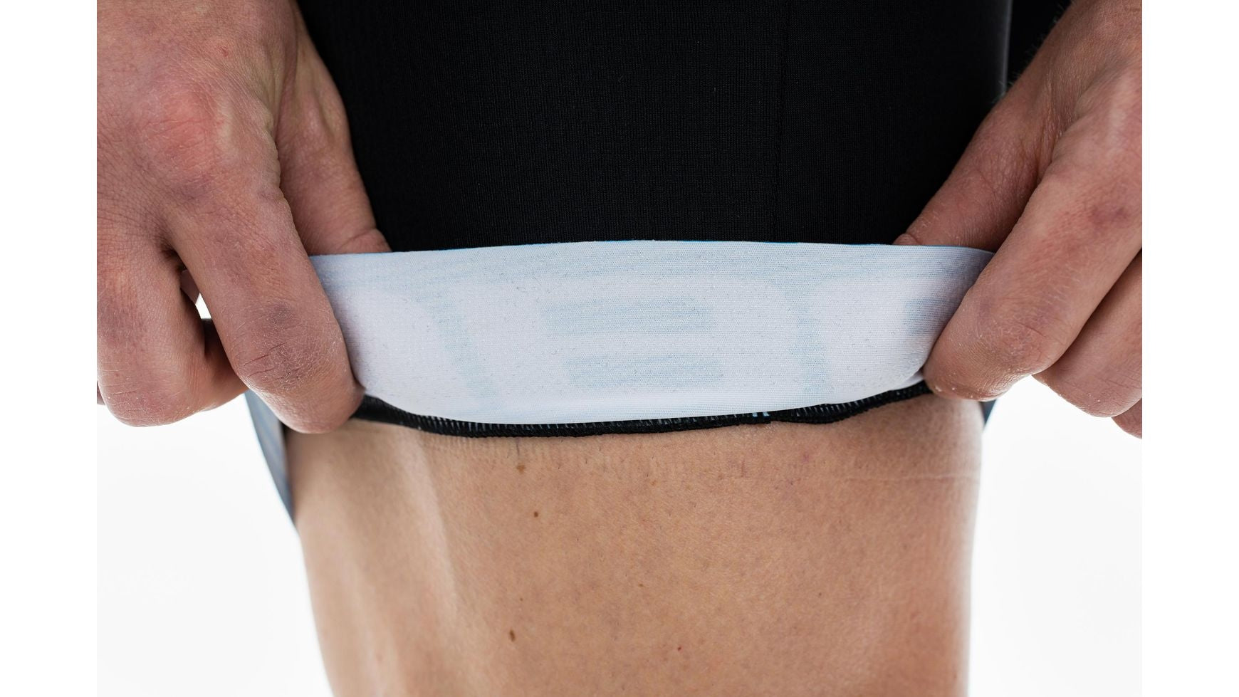 {25355F37-2D30-4721-ADB3-3524E8E4A2D6}