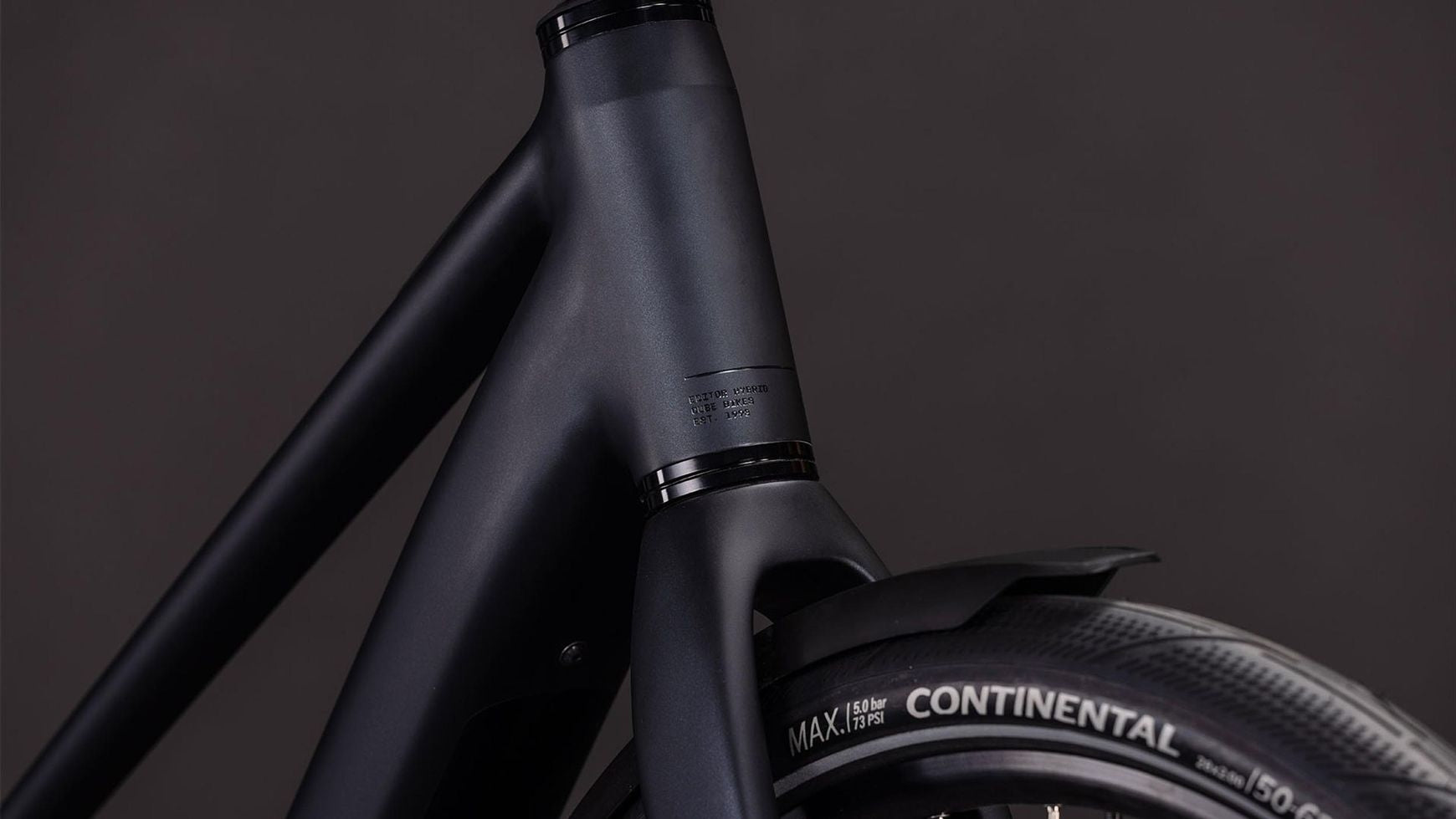 {0FF428B8-E914-40D6-827B-A8C7C691E709}