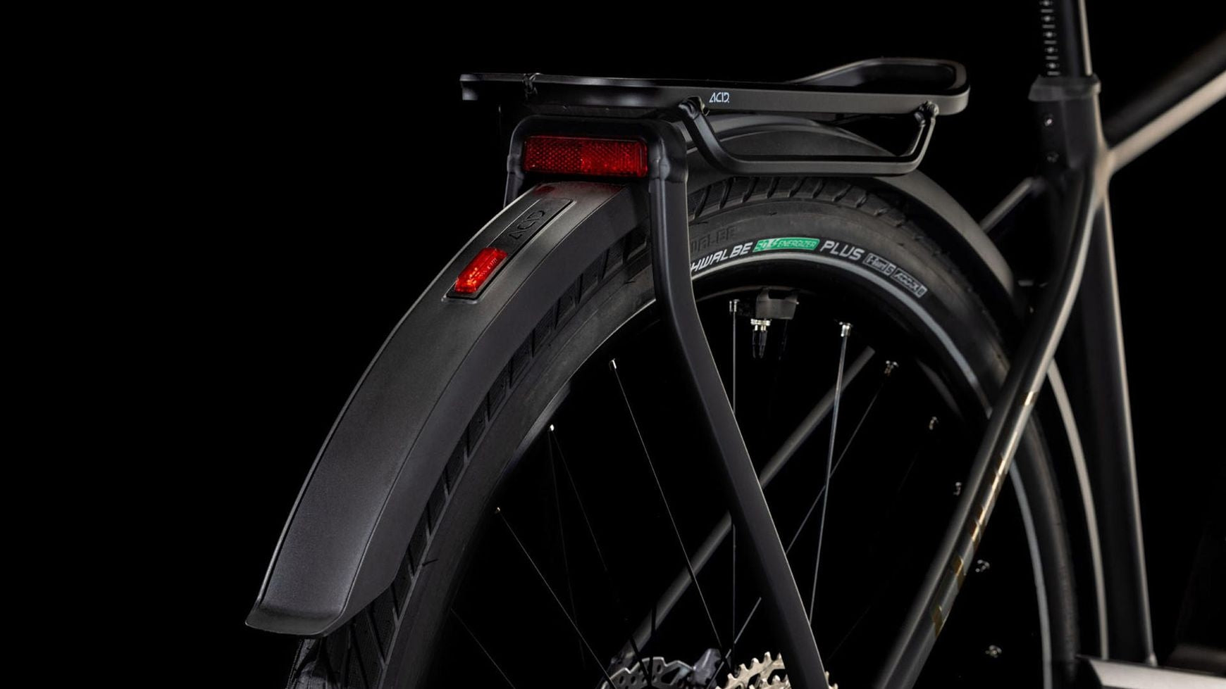 Cube Kathmandu Hybrid EXC image 3