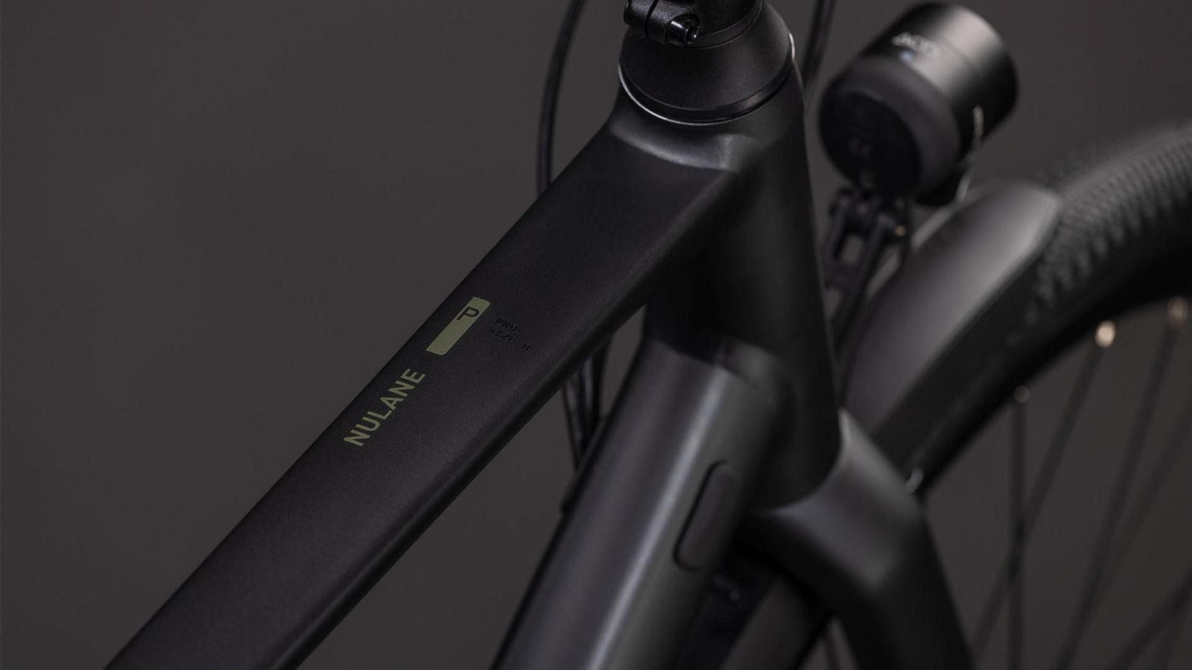 {8B4BB519-350C-43D1-B011-2D06564869E2}