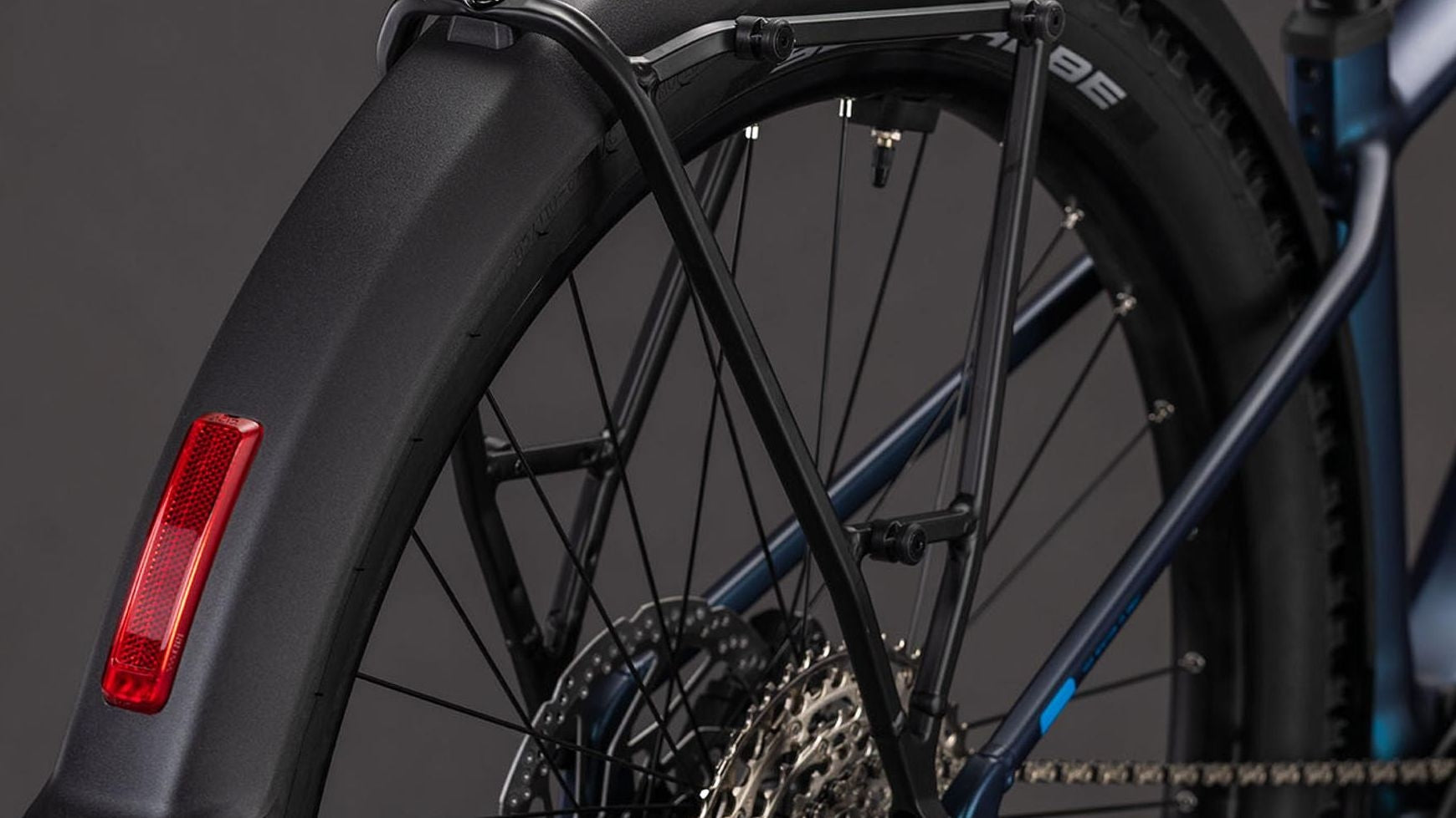 {FFE63DA5-6106-4822-9369-B74665F06ED4}