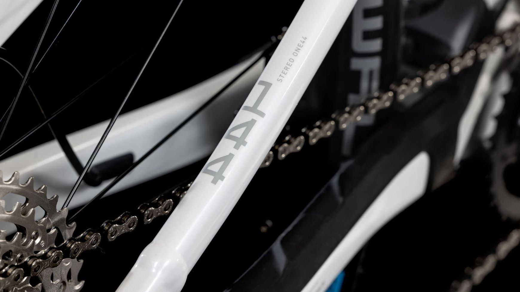 Cube Stereo Hybrid ONE44 EXC 29 image 8