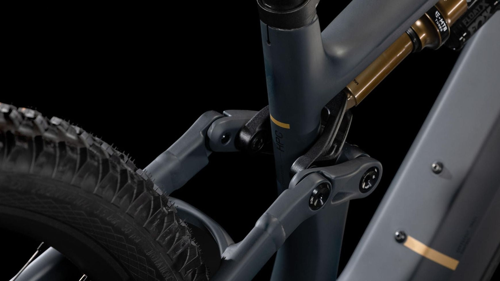 {140D722F-86E6-48F8-8C7D-58F0CD934E4A}