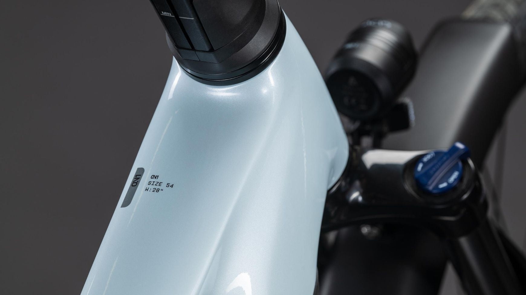 {617A2A14-49C6-4854-BAD2-374B41E0194E}