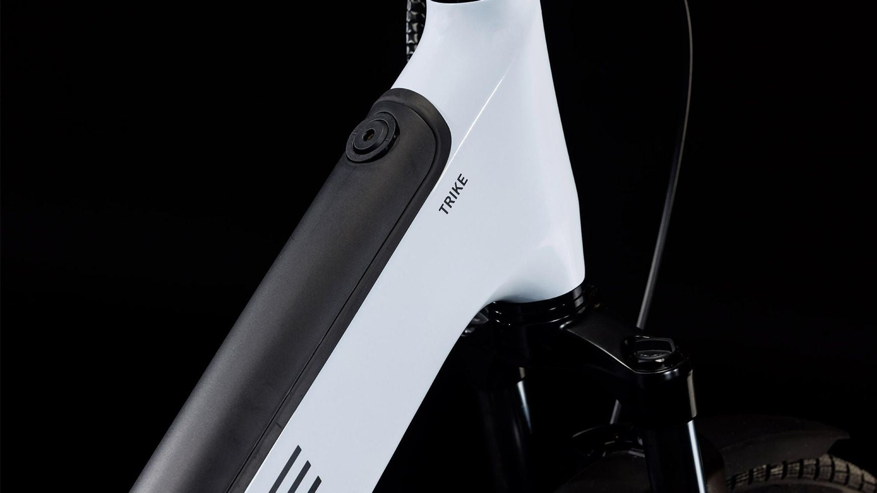 {D3BC2EAA-FAFB-4B3F-90E8-9E0D6EB769C7}