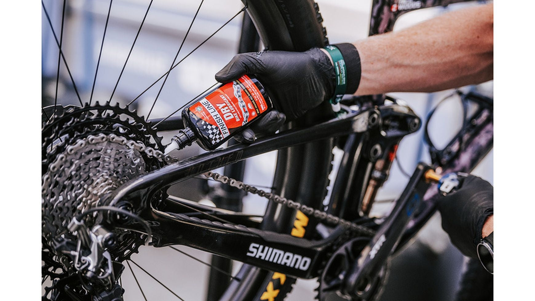 Finish Line Trockenschiermittel BN image 1