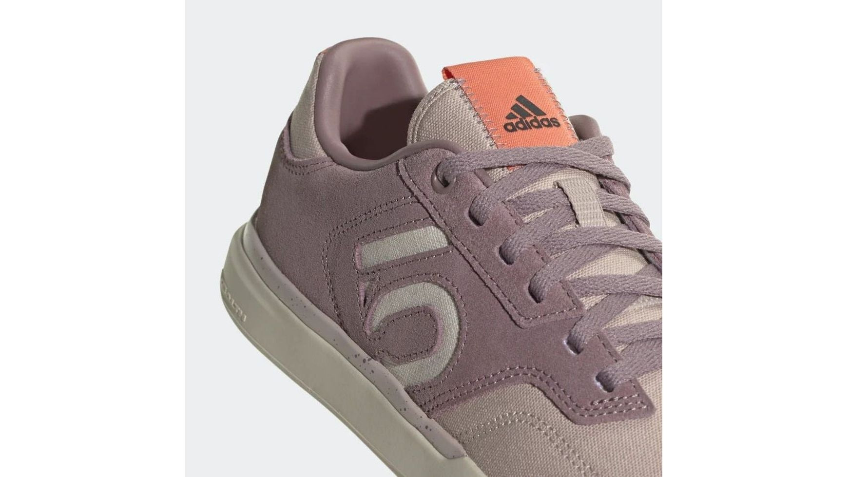 {099C9CE1-28EA-47FD-AB7D-FE4021B70424}