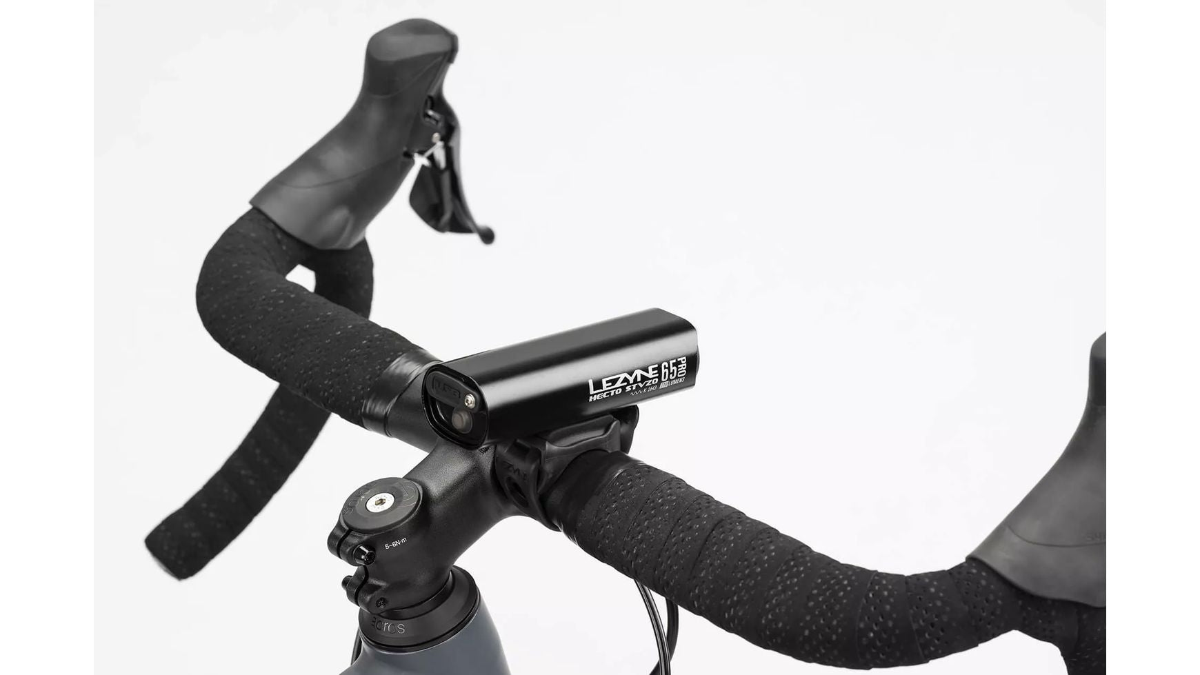 Ghost Asket AL EQ image 5