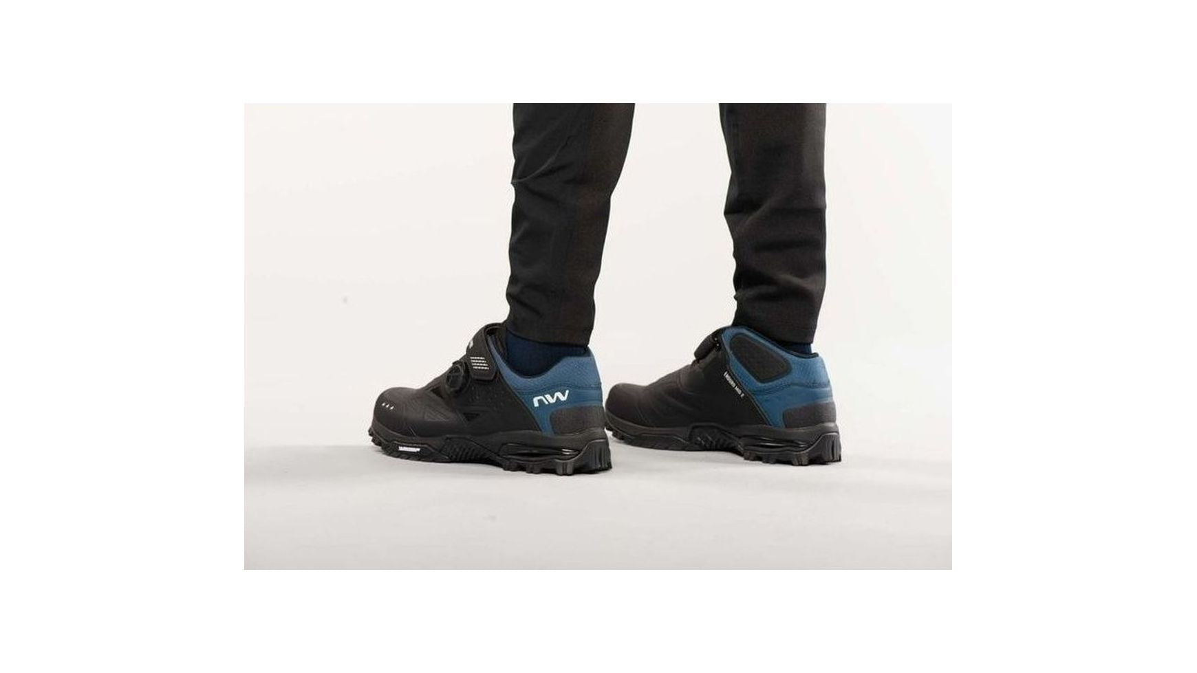 {D4868D03-F2C1-4EF7-A14E-DB6403F717D5}