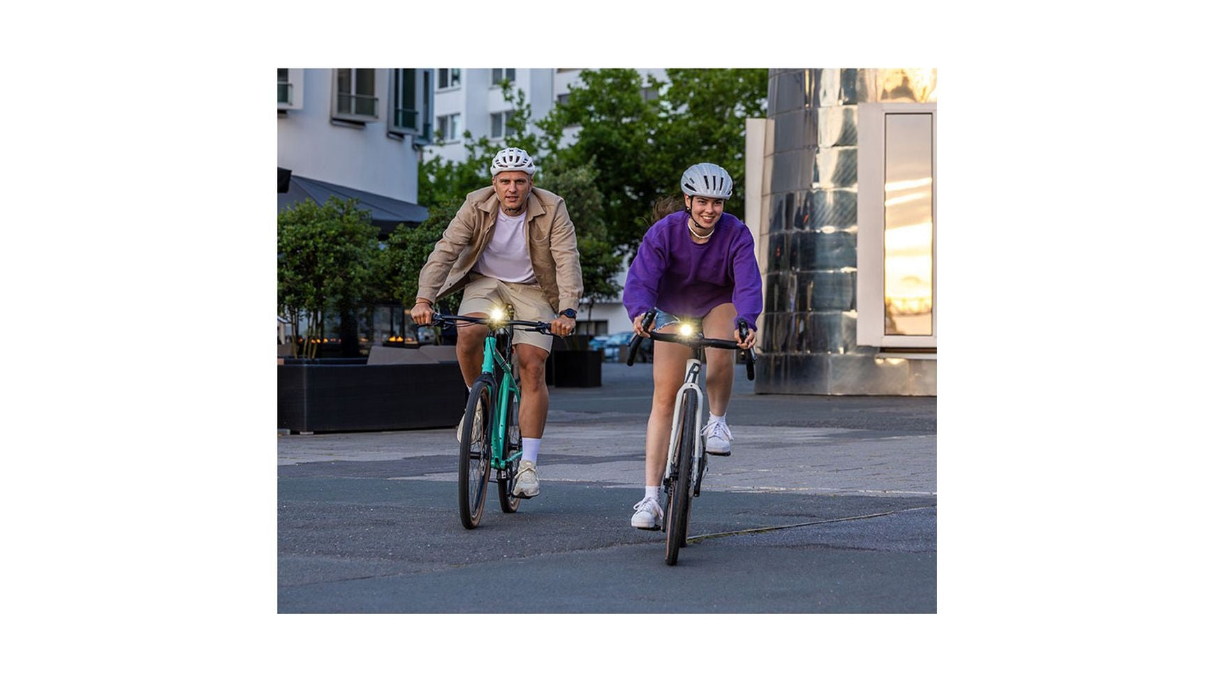 {2C38B863-36E1-4B78-B3C1-8714C863A004}