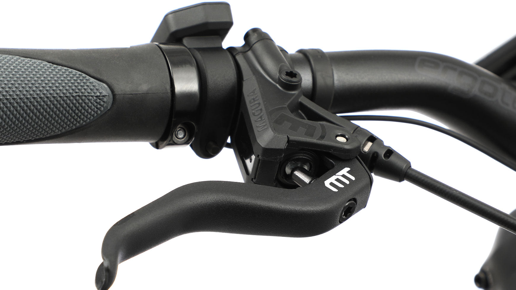 {FC7D51AE-6A32-4D5B-9E9C-FF9D45A40D84}