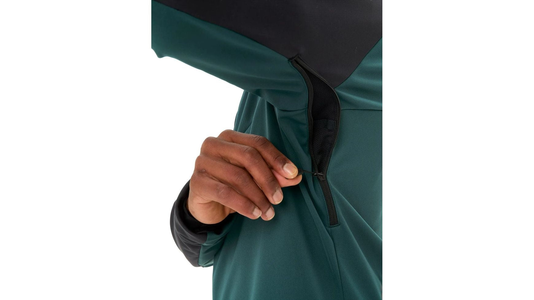 Vaude Men's Posta Softshell Jacket image 12