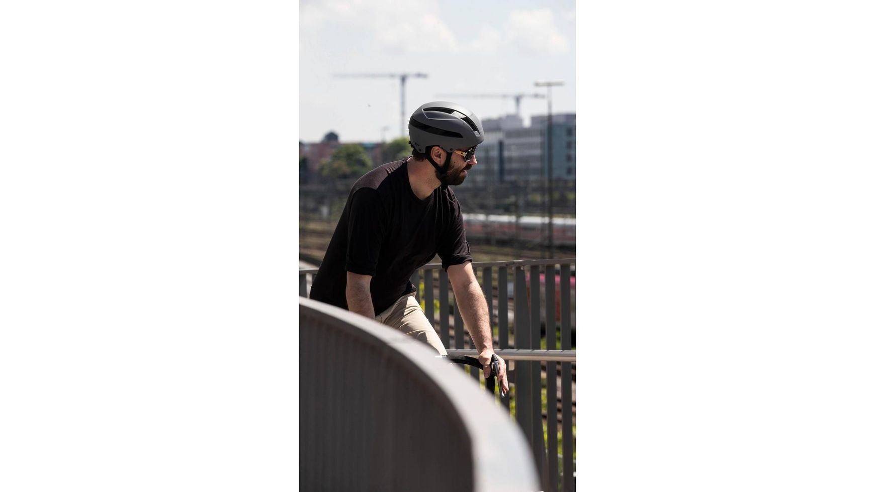 Alpina Soho City Helm Unisex image 4