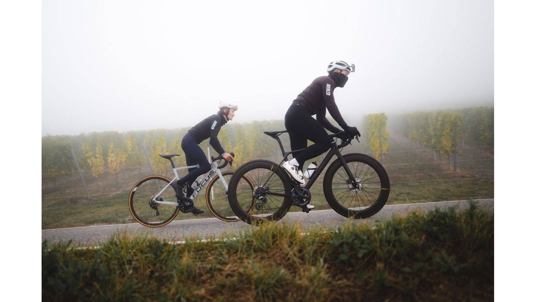 {DD4B7454-9A92-4B61-97F3-4FA4FEB424C7}