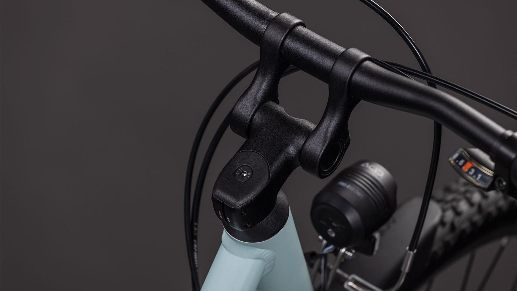 {FBE92E73-F28B-48B0-B439-E26DF288B119}