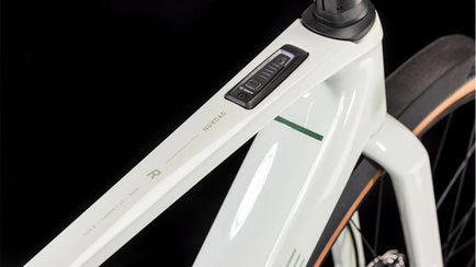 Cube Nuroad Hyb. C:62 Race FE 400X image 1