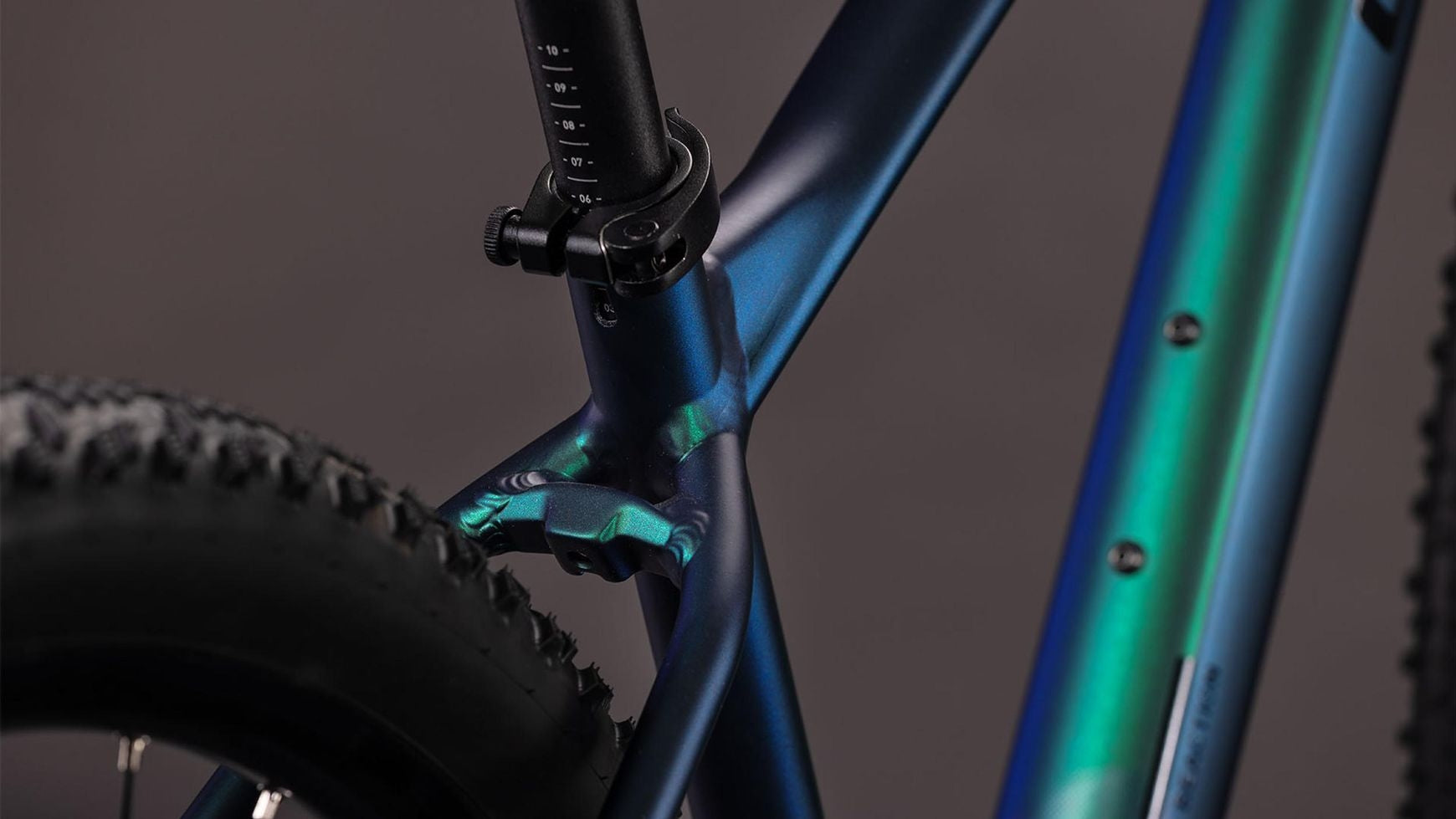 {7DC8B690-5237-4C03-ABDD-F16F143009F0}