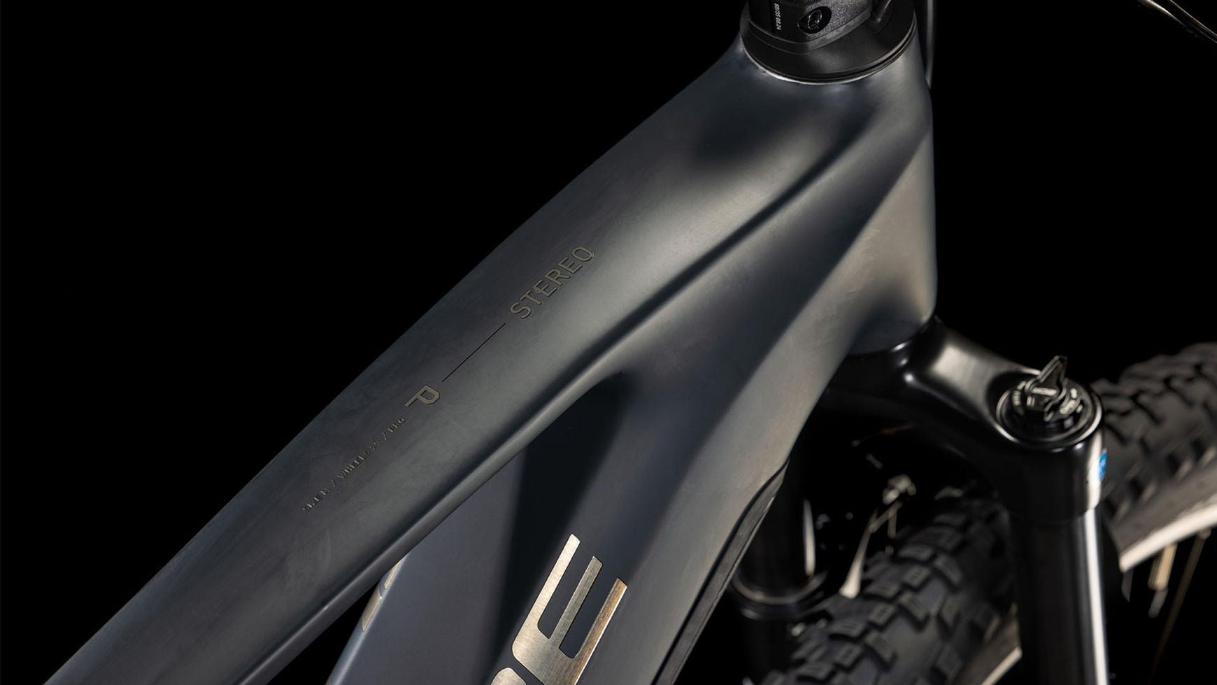 {8A88C982-381E-47E4-8385-E4153F42E913}