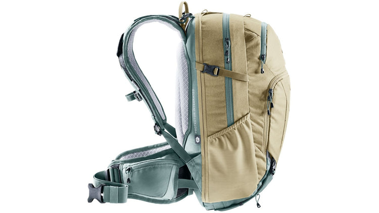 Deuter Attack 18 SL Rucksack image 26