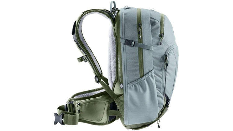 Deuter Attack 18 SL Rucksack image 3