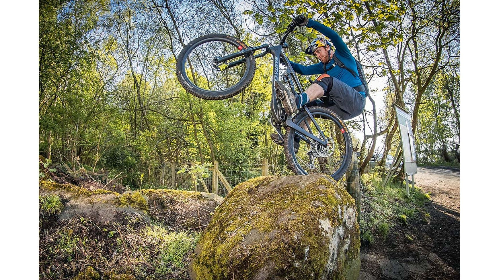 {DA50E235-1A9B-42FE-81A9-45C864F9EC45}