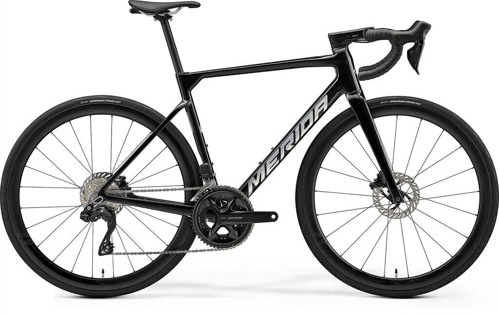 Merida SCULTURA 6000 Schwarz - 28 Zoll - Diamant (2025)