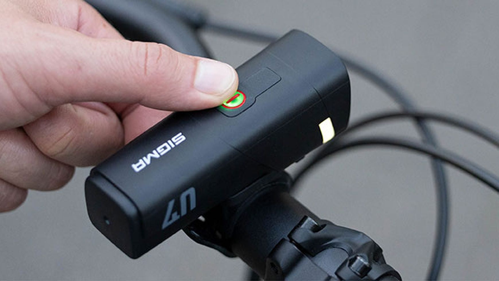 Sigma AURA 40 USB Frontleuchte image 3