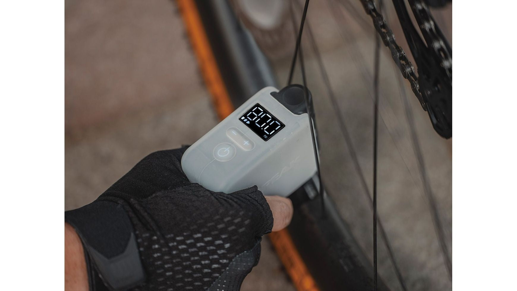 Topeak E-Booster Digital image 3