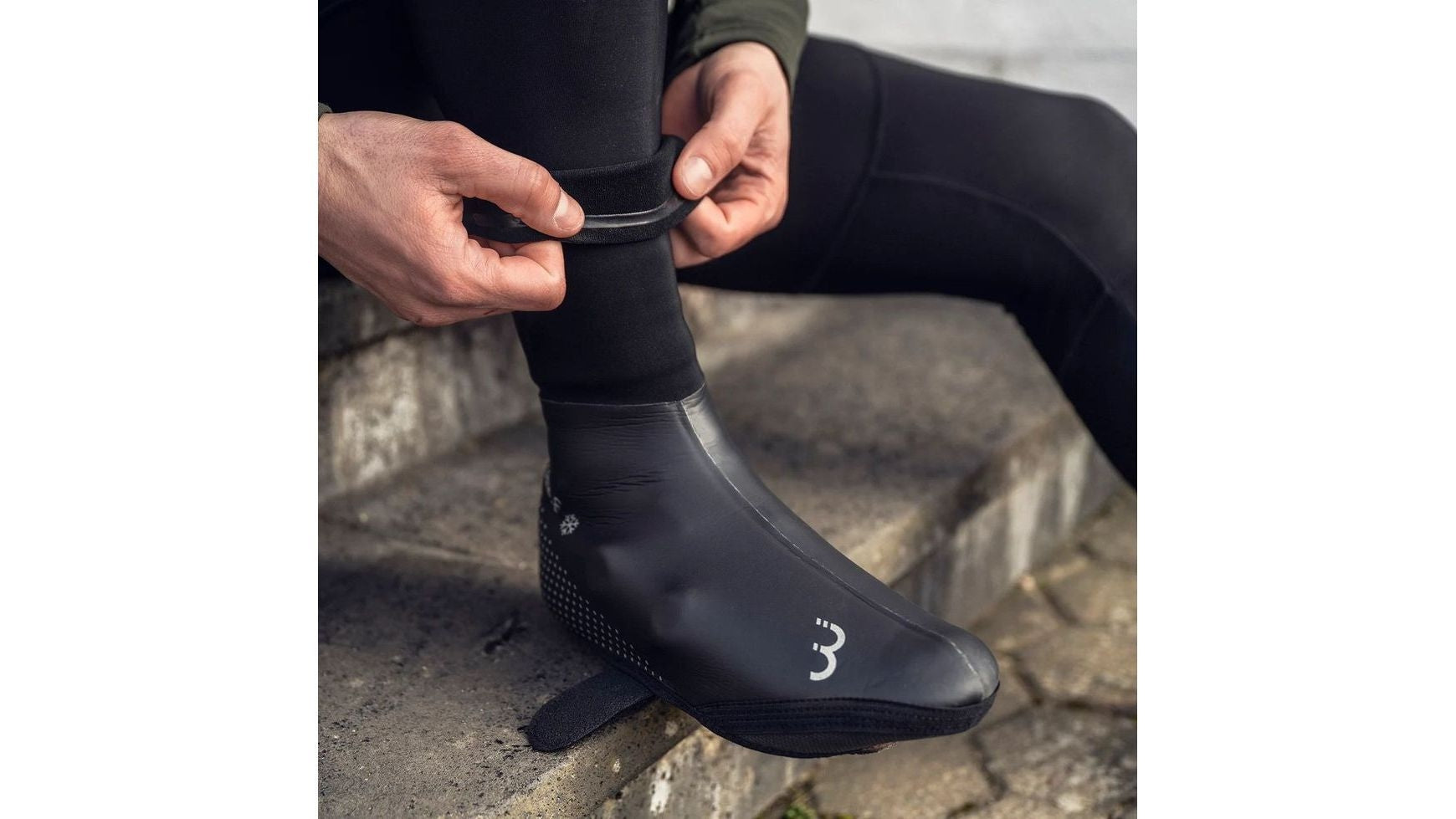 BBB UltraWear Zipperless Shoe Cover image 4